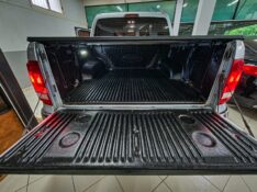 VOLKSWAGEN AMAROK HIGH.CD 2.0 16V TDI 4X4 DIES AUT 2012/2012 TS VEÍCULOS ANTA GORDA / Carros no Vale