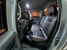 VOLKSWAGEN AMAROK HIGH.CD 2.0 16V TDI 4X4 DIES AUT 2012/2012 TS VEÍCULOS ANTA GORDA / Carros no Vale
