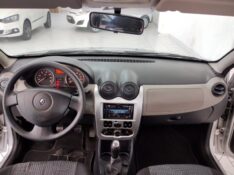 RENAULT SANDERO 1.6 EXPRESSION 8V FLEX 4P MANUAL 2010/2010 TIAGO AUTOMÓVEIS VENÂNCIO AIRES / Carros no Vale