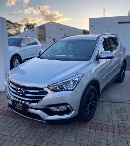 HYUNDAI SANTA FÉ 3.3 GLS V6 2015/2016 WS MULTIMARCAS VENÂNCIO AIRES / Carros no Vale HYUNDAI SANTA FÉ 3.3 GLS V6 2015/2016 WS MULTIMARCAS VENÂNCIO AIRES / Carros no Vale