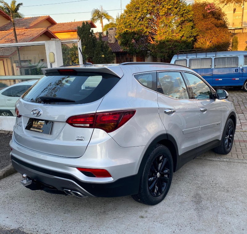 HYUNDAI SANTA FÉ 3.3 GLS V6 2015/2016 WS MULTIMARCAS VENÂNCIO AIRES / Carros no Vale HYUNDAI SANTA FÉ 3.3 GLS V6 2015/2016 WS MULTIMARCAS VENÂNCIO AIRES / Carros no Vale