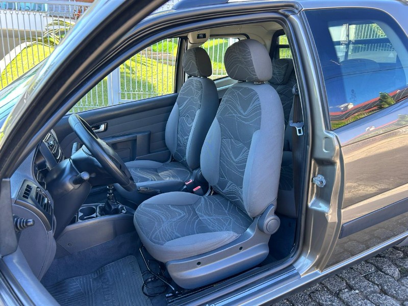 FIAT STRADA WORKING 1.4 MPI FIRE FLEX 8V CD 2016/2016 LS MULTIMARCAS VENÂNCIO AIRES / Carros no Vale