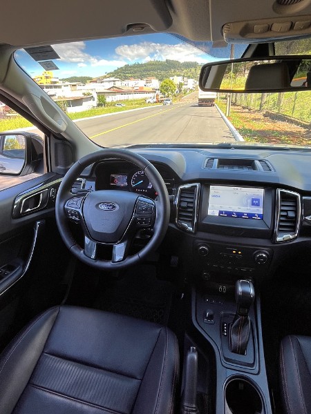 FORD RANGER FX4 3.2 20V 4X4 CD DIESEL AUT. 2023/2023 BOSCO AUTOMÓVEIS GUAPORÉ / Carros no Vale