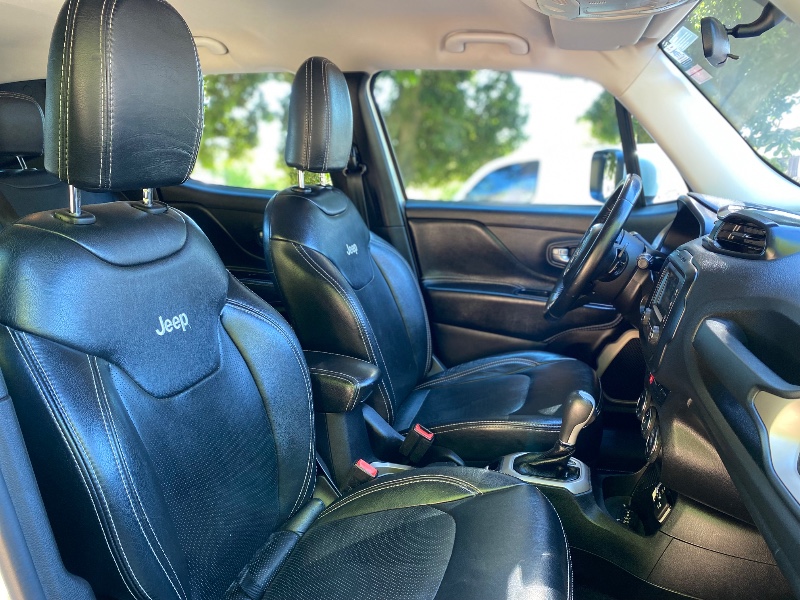 JEEP RENEGADE LNGTD 1.8 2015/2016 ESTAÇÃO DO CARRO ESTRELA / Carros no Vale