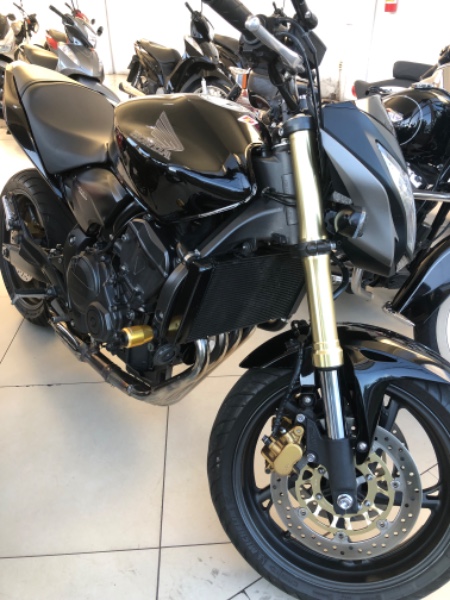 HONDA MOTOS CB 600F HORNET 2012/2012 JASER MOTOS LAJEADO / Carros no Vale