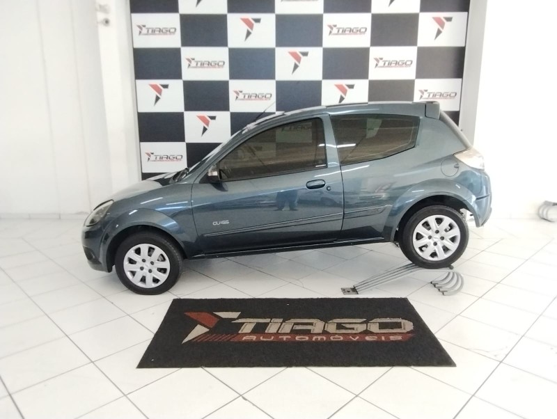 FORD KA 1.0 8V 2012/2012 TIAGO AUTOMÓVEIS VENÂNCIO AIRES / Carros no Vale