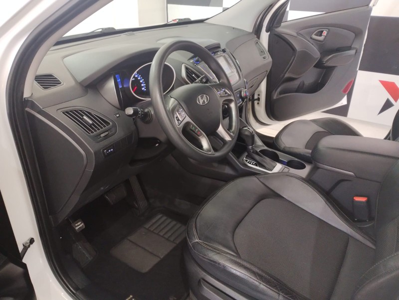 HYUNDAI IX 35 IX35 2.0 2017/2017 TIAGO AUTOMÓVEIS VENÂNCIO AIRES / Carros no Vale