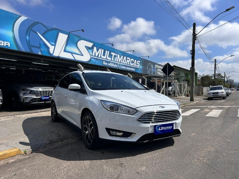FORD FOCUS FASTBACK TIT./T.PLUS 2.0 FLEX AUT. 2016/2016 LS MULTIMARCAS VENÂNCIO AIRES / Carros no Vale FORD FOCUS FASTBACK TIT./T.PLUS 2.0 FLEX AUT. 2016/2016 LS MULTIMARCAS VENÂNCIO AIRES / Carros no Vale