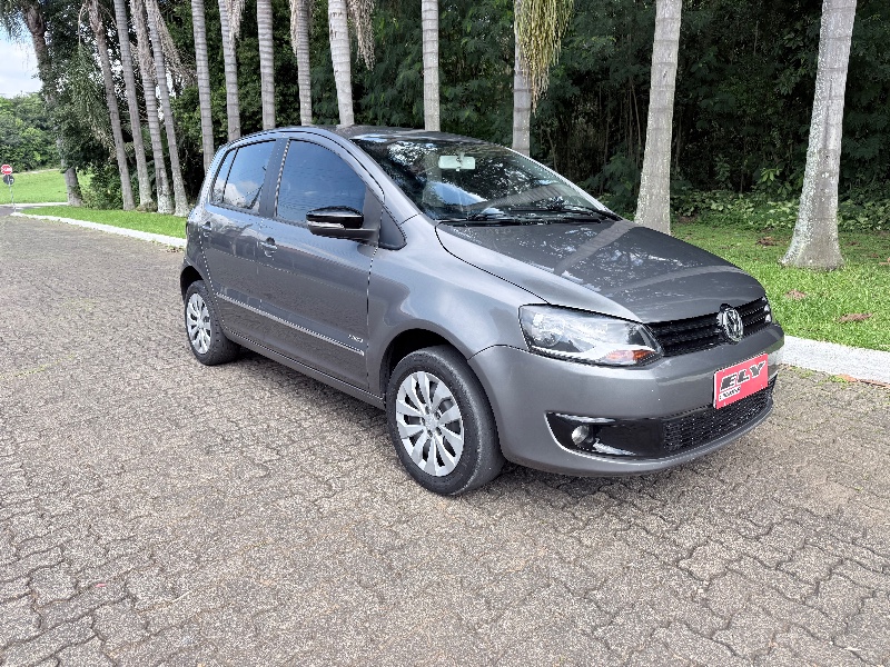 VOLKSWAGEN FOX 1.6 PRIME G2 2011/2011 ELY AUTOMÓVEIS LAJEADO / Carros no Vale