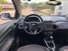 CHEVROLET ONIX HATCH LT 1.4 8V FLEXPOWER 5P MEC. 2014/2014 LS MULTIMARCAS VENÂNCIO AIRES / Carros no Vale
