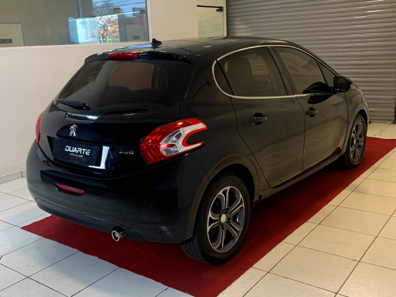 PEUGEOT 208 1.6 16V FLEX GRIFFE AT6 2013/2014 DUARTE VEÍCULOS PORTO ALEGRE / Carros no Vale