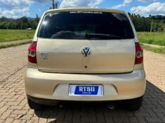 VOLKSWAGEN FOX 1.0 /2004 RT 811 VEÍCULOS ARROIO DO MEIO / Carros no Vale