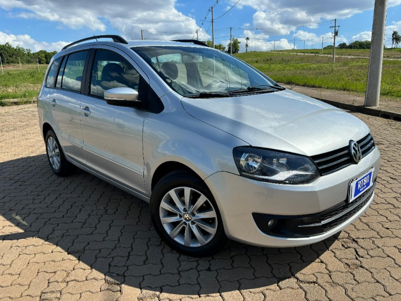 VOLKSWAGEN SPACEFOX 1.6 /2011 RT 811 VEÍCULOS ARROIO DO MEIO / Carros no Vale