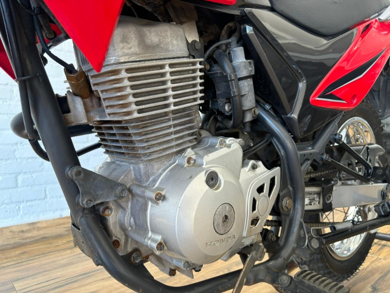 HONDA MOTOS NXR 150 BROS ES /2013 RT 811 VEÍCULOS ARROIO DO MEIO / Carros no Vale HONDA MOTOS NXR 150 BROS ES /2013 RT 811 VEÍCULOS ARROIO DO MEIO / Carros no Vale