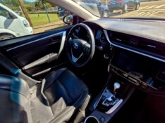 TOYOTA COROLLA 1.8 XEI 16V GASOLINA 4P AUTOMÁTICO 2018/2019 CRUZEIRO MULTIMARCAS CRUZEIRO DO SUL / Carros no Vale