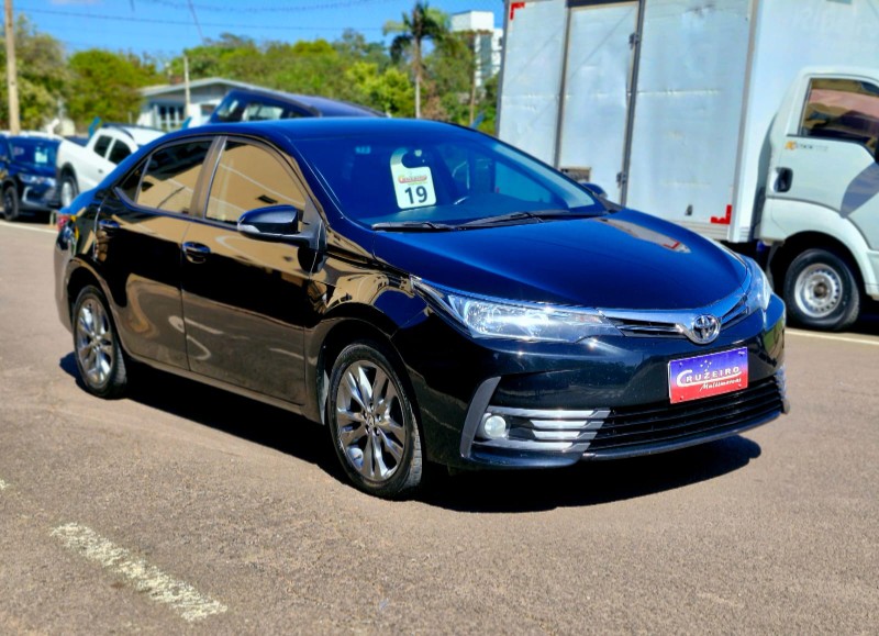 TOYOTA COROLLA 1.8 XEI 16V GASOLINA 4P AUTOMÁTICO 2018/2019 CRUZEIRO MULTIMARCAS CRUZEIRO DO SUL / Carros no Vale