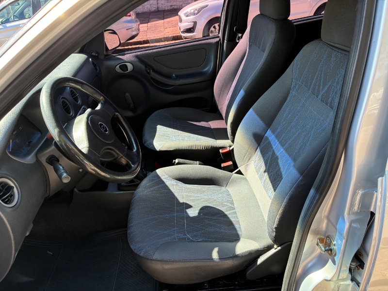 CHEVROLET CELTA SPIRIT/ LT 1.0 MPFI 8V FLEXP. 5P 2004/2005 COMPLETO VEÍCULOS GUAPORÉ / Carros no Vale