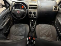 FIAT PALIO FIRE CELEBRATION 1.0 2015/2015 LUCAS AUTOMÓVEIS BOM RETIRO DO SUL / Carros no Vale