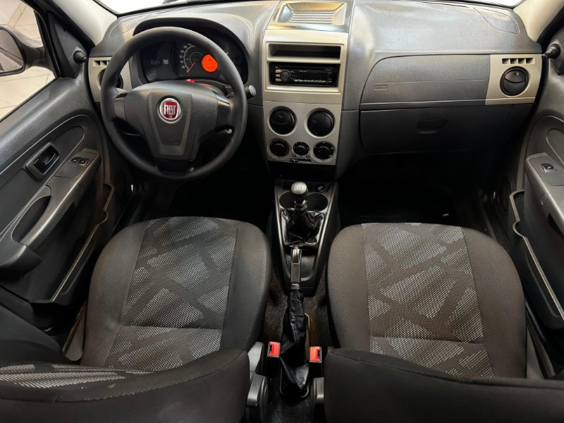 FIAT PALIO FIRE CELEBRATION 1.0 - 2015