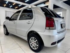 FIAT PALIO FIRE CELEBRATION 1.0 2015/2015 LUCAS AUTOMÓVEIS BOM RETIRO DO SUL / Carros no Vale