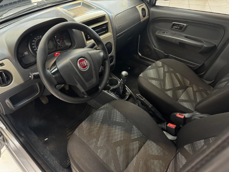 FIAT PALIO FIRE CELEBRATION 1.0 - 2015