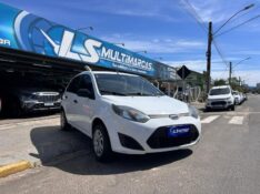 FORD FIESTA 1.6 8V FLEX/CLASS 1.6 8V FLEX 5P 2011/2011 LS MULTIMARCAS VENÂNCIO AIRES / Carros no Vale