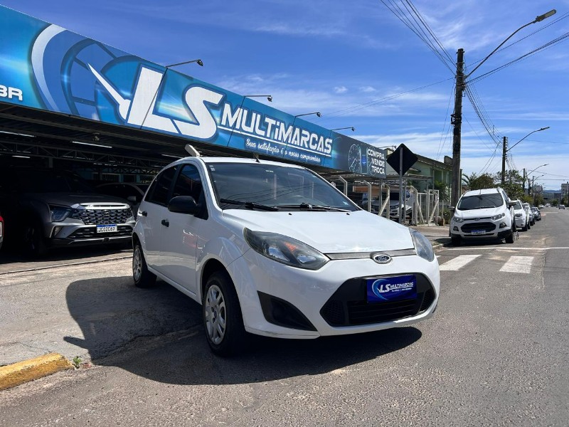 FORD FIESTA 1.6 8V FLEX/CLASS 1.6 8V FLEX 5P 2011/2011 LS MULTIMARCAS VENÂNCIO AIRES / Carros no Vale