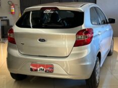 FORD KA 1.0 8V FLEX 2014/2015 JM AUTOMÓVEIS VENÂNCIO AIRES / Carros no Vale