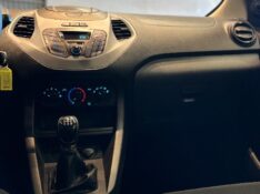 FORD KA 1.0 8V FLEX 2014/2015 JM AUTOMÓVEIS VENÂNCIO AIRES / Carros no Vale