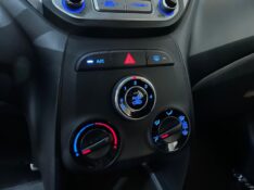 HYUNDAI HB20X 1.6 /2017 IDEAL VEÍCULOS LAJEADO / Carros no Vale