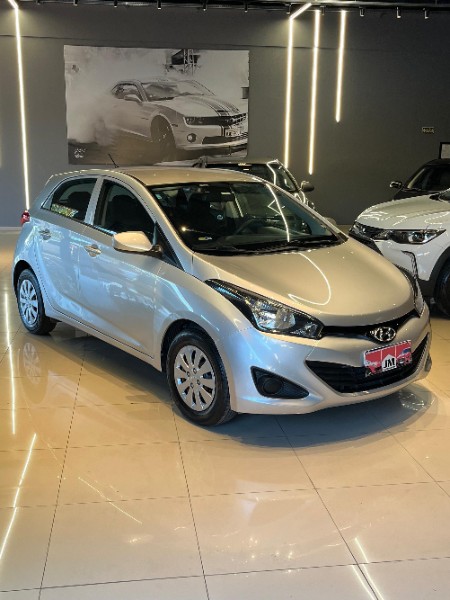 HYUNDAI HB20 1.6 COMFORT 2013/2013 JM AUTOMÓVEIS VENÂNCIO AIRES / Carros no Vale