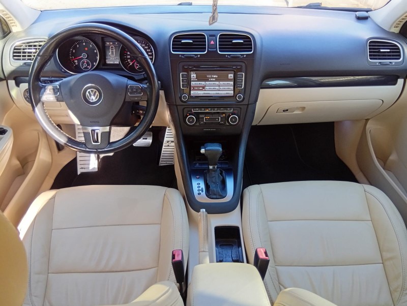 VOLKSWAGEN JETTA VARIANT 2.5 2010/2010 ALTERNATIVA VEÍCULOS LAJEADO / Carros no Vale