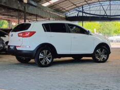 KIA SPORTAGE 2.0 LX 2012/2013 RICARDO VEÍCULOS TEUTÔNIA / Carros no Vale