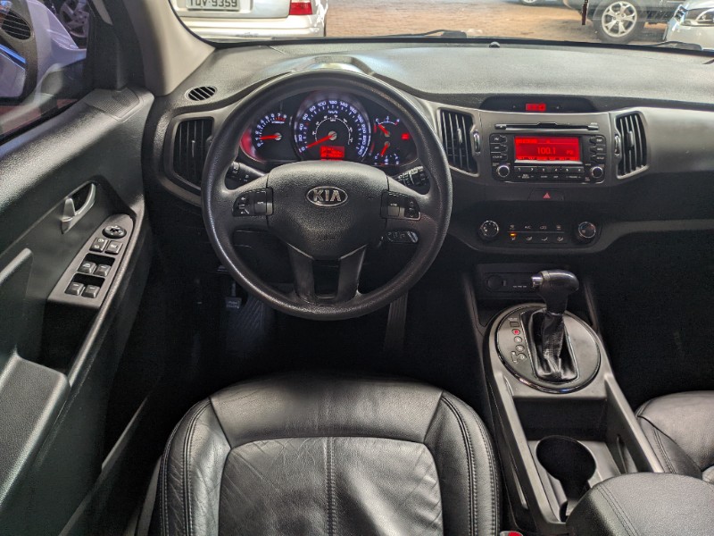 KIA SPORTAGE 2.0 LX 2012/2013 RICARDO VEÍCULOS TEUTÔNIA / Carros no Vale