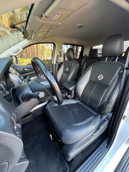 NISSAN FRONTIER 2.3 16V TURBO DIESEL ATTACK CD 4X4 AUTOMÁTICO 2020/2020 BOSCO AUTOMÓVEIS GUAPORÉ / Carros no Vale