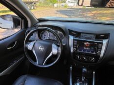 NISSAN FRONTIER 2.3 16V TURBO DIESEL ATTACK CD 4X4 AUTOMÁTICO 2020/2020 BOSCO AUTOMÓVEIS GUAPORÉ / Carros no Vale