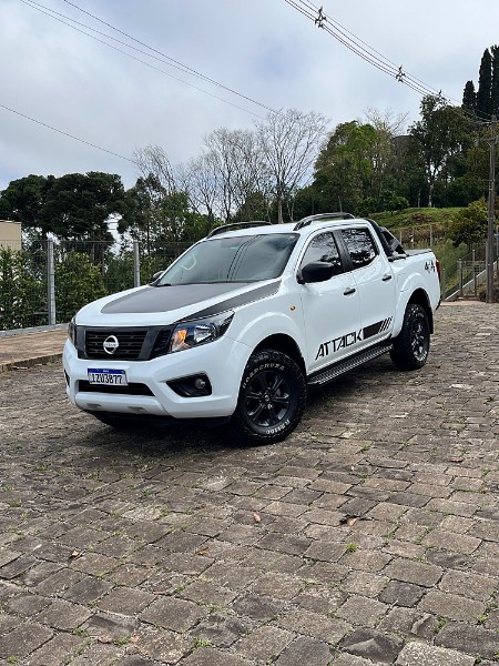 NISSAN FRONTIER 2.3 16V TURBO DIESEL ATTACK CD 4X4 AUTOMÁTICO 2020/2020 BOSCO AUTOMÓVEIS GUAPORÉ / Carros no Vale