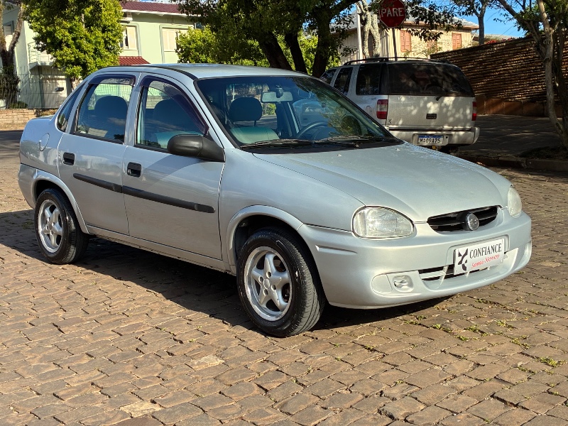 CHEVROLET CORSA SEDAN CLASSIC 1.0 MPFI SPIRIT 8V FLEX 4P 2003/2004 COMPLETO VEÍCULOS GUAPORÉ / Carros no Vale