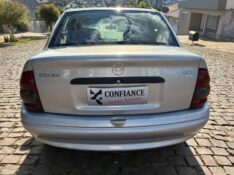 CHEVROLET CORSA SEDAN CLASSIC 1.0 MPFI SPIRIT 8V FLEX 4P 2003/2004 COMPLETO VEÍCULOS GUAPORÉ / Carros no Vale