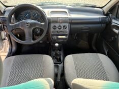 CHEVROLET CORSA SEDAN CLASSIC 1.0 MPFI SPIRIT 8V FLEX 4P 2003/2004 COMPLETO VEÍCULOS GUAPORÉ / Carros no Vale