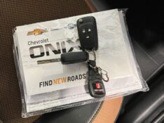 CHEVROLET ONIX ACTIV 1.4 FLEX 2018/2018 JOÃO CARROS MULTIMARCAS GUAPORÉ / Carros no Vale