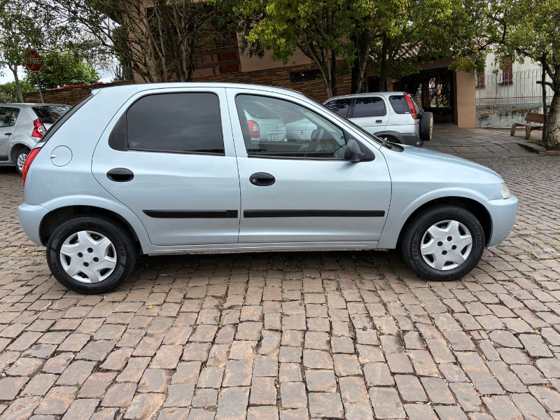 CHEVROLET CELTA SPIRIT/ LT 1.0 MPFI 8V FLEXP. 5P 2004/2005 COMPLETO VEÍCULOS GUAPORÉ / Carros no Vale