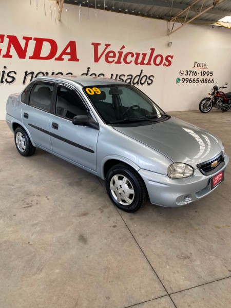 CHEVROLET CLASSIC LIFE 1.0 2008/2009 LAVENDA VEÍCULOS ARROIO DO MEIO / Carros no Vale