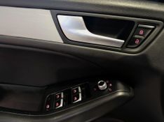 Audi Q5 2.0 Tfsi 16v Quattro Ambiente 2014/2014 SIM VEÍCULOS PORTO ALEGRE / Carros no Vale