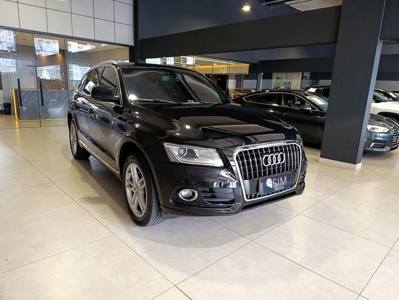 Audi Q5 2.0 Tfsi 16v Quattro Ambiente 2014/2014 SIM VEÍCULOS PORTO ALEGRE / Carros no Vale Audi Q5 2.0 Tfsi 16v Quattro Ambiente 2014/2014 SIM VEÍCULOS PORTO ALEGRE / Carros no Vale