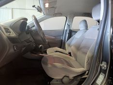 Chevrolet Cobalt 1.8 Ltz 8v Econoflex 2014/2015 SIM VEÍCULOS PORTO ALEGRE / Carros no Vale
