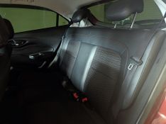 Chevrolet Onix 1 4 Ltz 2016/2017 SIM VEÍCULOS PORTO ALEGRE / Carros no Vale