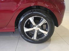 Chevrolet Onix 1 4 Ltz 2016/2017 SIM VEÍCULOS PORTO ALEGRE / Carros no Vale