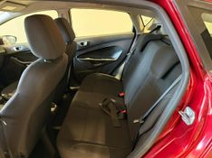 Ford Fiesta 1.6 Se Hatch 16v 2014/2014 SIM VEÍCULOS PORTO ALEGRE / Carros no Vale