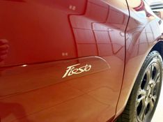 Ford Fiesta 1.6 Se Hatch 16v 2014/2014 SIM VEÍCULOS PORTO ALEGRE / Carros no Vale